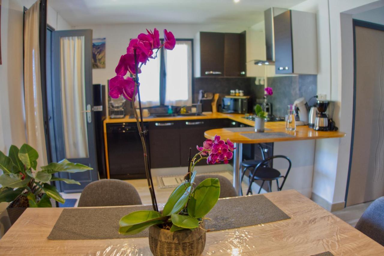 Ka Hema - Maison Entiere Avec Jacuzzi Et Vue Sur Mer Saint-Joseph Ngoại thất bức ảnh