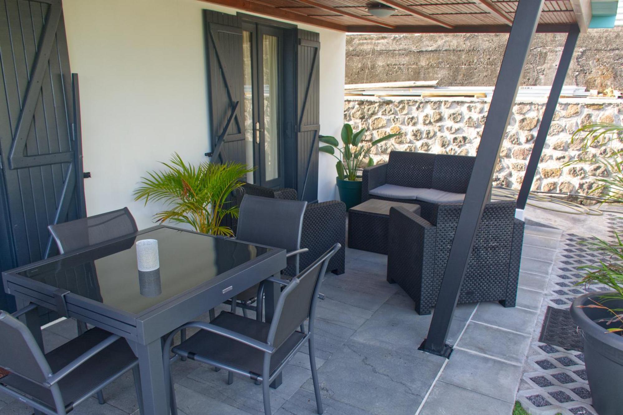 Ka Hema - Maison Entiere Avec Jacuzzi Et Vue Sur Mer Saint-Joseph Ngoại thất bức ảnh